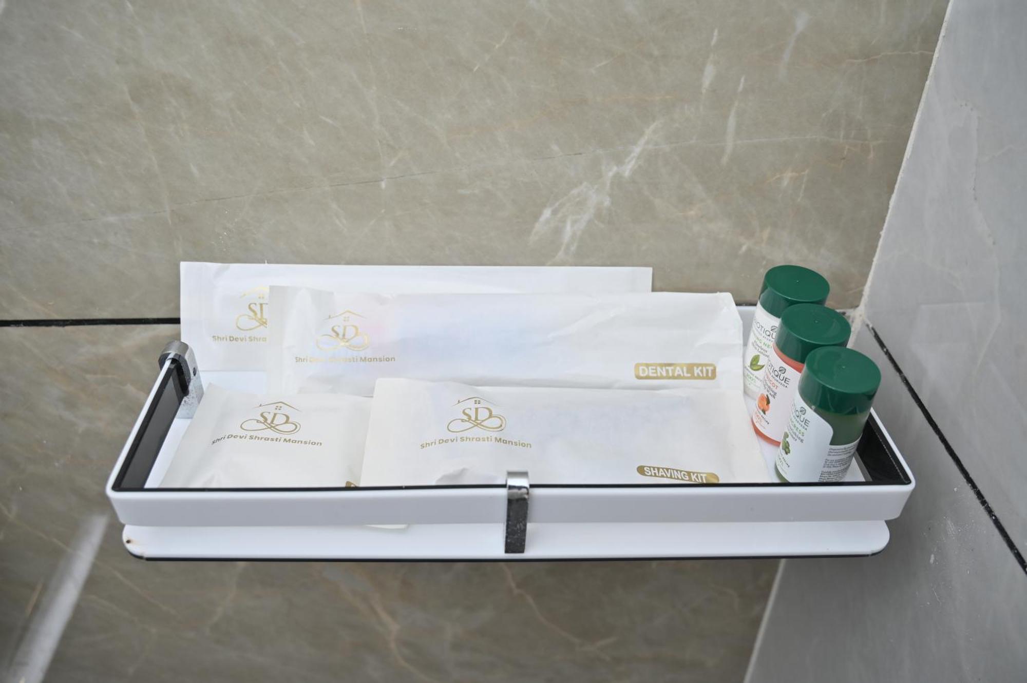 Hotel Shri Devi Comforts Inn Bhatkal Exterior foto