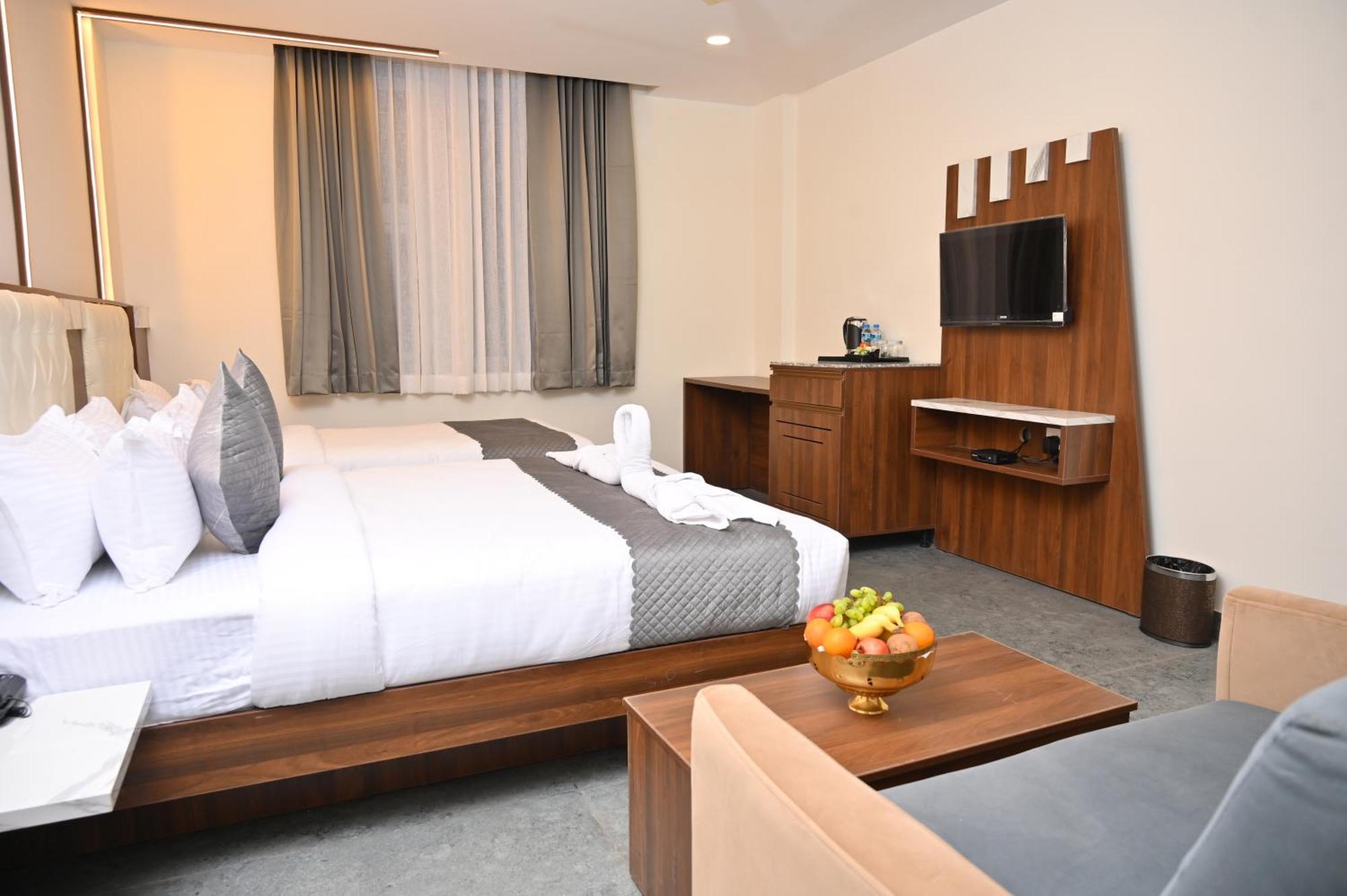 Hotel Shri Devi Comforts Inn Bhatkal Exterior foto